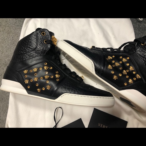 Men’s Versace sneakers- size 39 - Picture 4 of 6